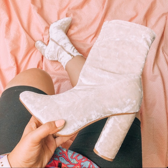 Shoes - Koko Ankle Velvet Booties Nude